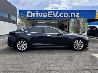 2014 Tesla Model S P85