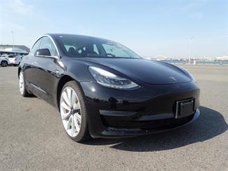 2019 Tesla Model 3 Performance