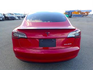 2019 Tesla Model 3 Performance