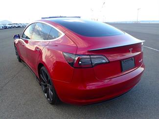 2019 Tesla Model 3 Performance