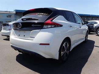 2017 Nissan LEAF 40kWh ZE1 X