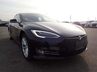 2020 Tesla Model S Long Range Raven