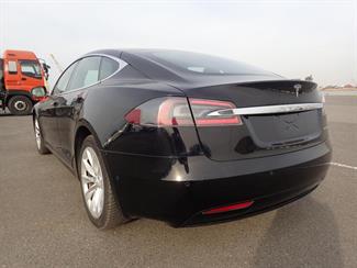 2020 Tesla Model S Long Range Raven