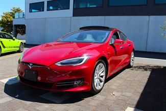 2017 Tesla Model S 75D